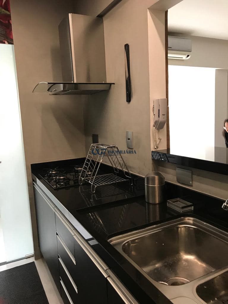 Apartamento para alugar com 2 quartos, 79m² - Foto 9