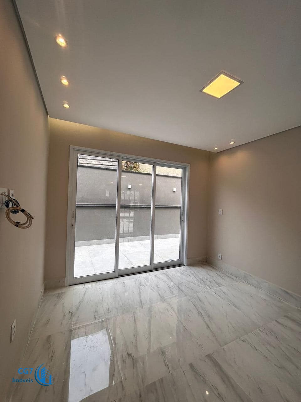 Sobrado à venda com 3 quartos, 220m² - Foto 8