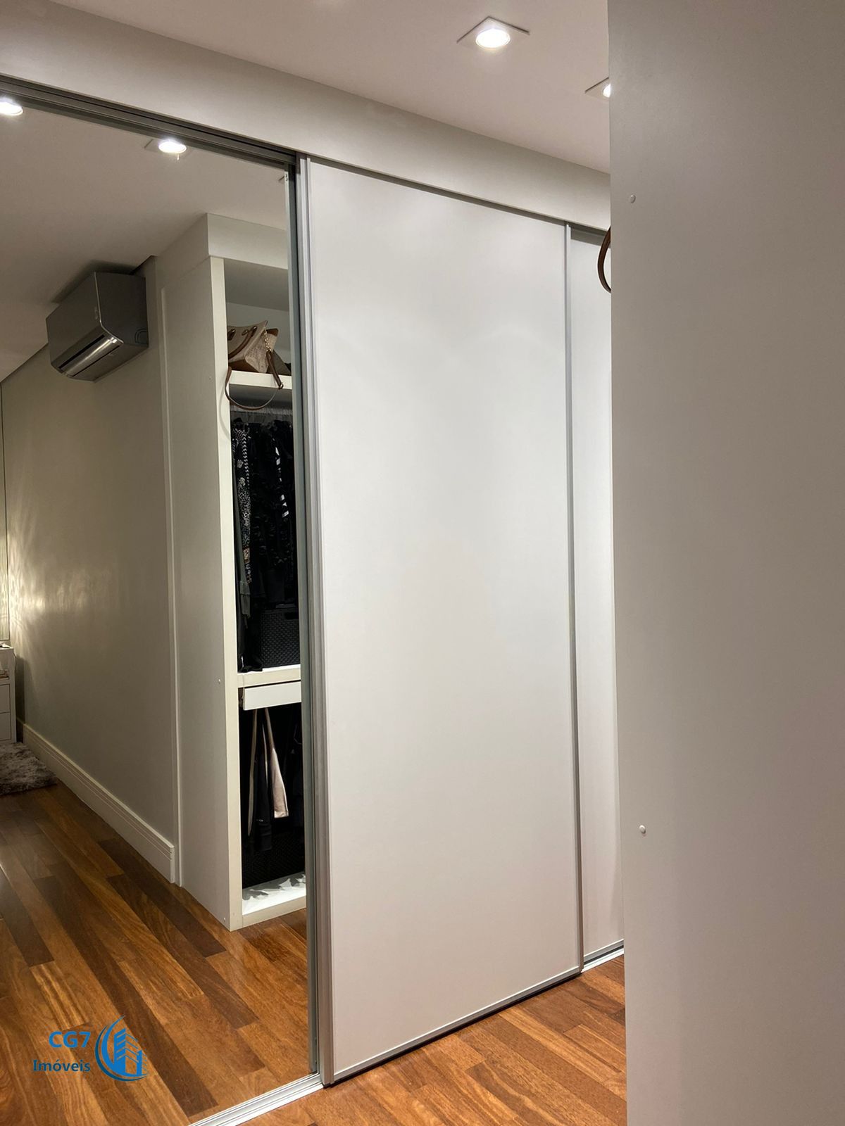 Apartamento para alugar com 3 quartos, 158m² - Foto 19