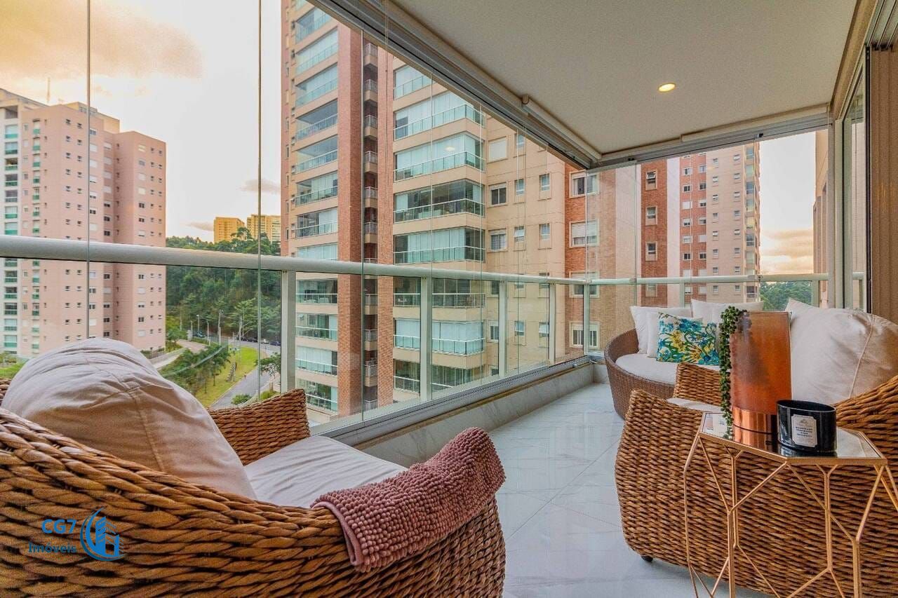 Apartamento à venda com 2 quartos, 136m² - Foto 2