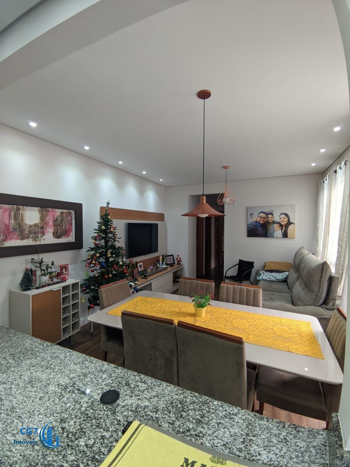 Apartamento à venda com 3 quartos, 76m² - Foto 1