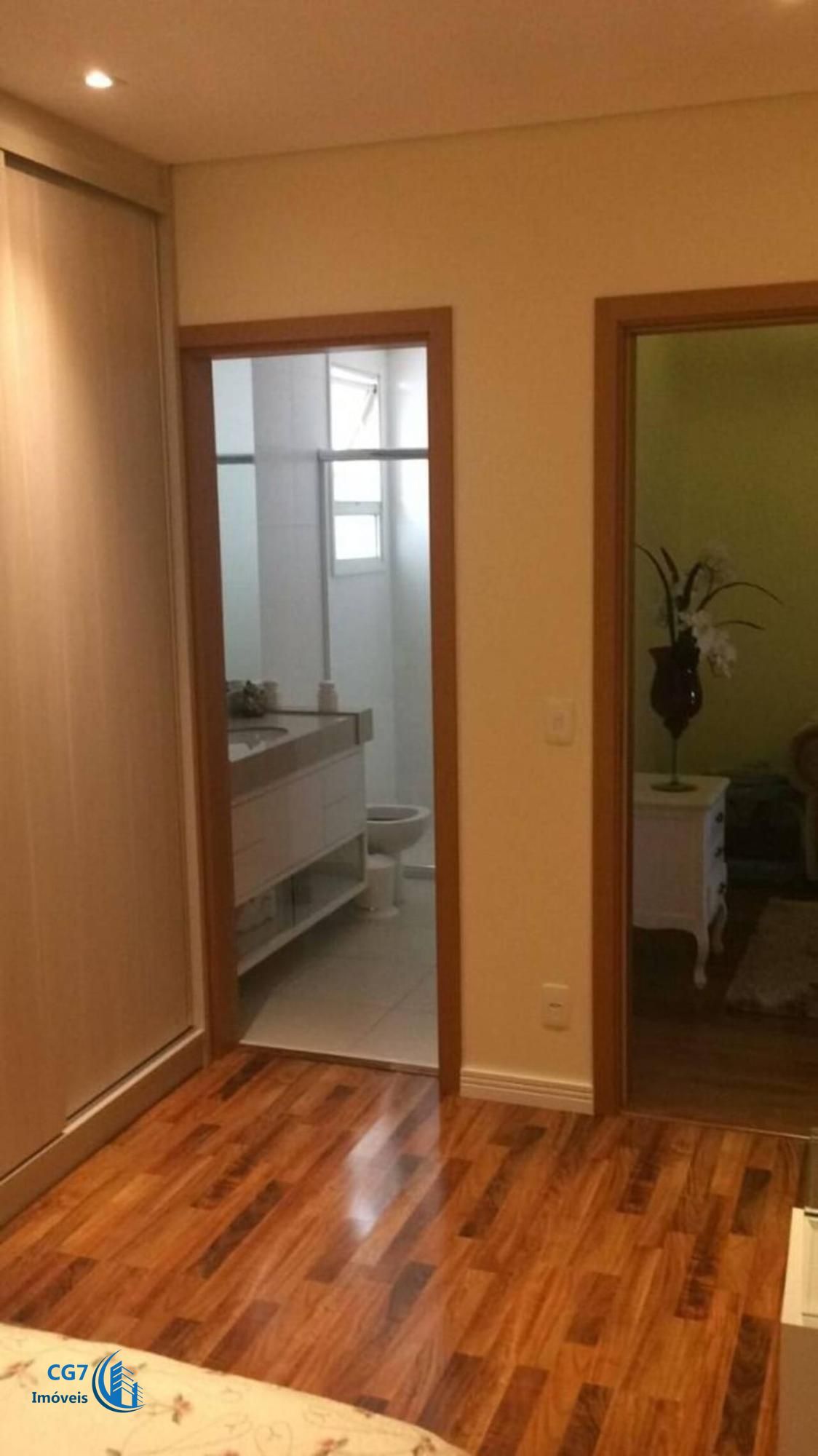 Apartamento à venda com 3 quartos, 228m² - Foto 9