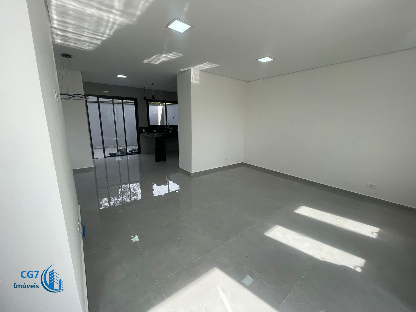 Sobrado à venda com 3 quartos, 132m² - Foto 3