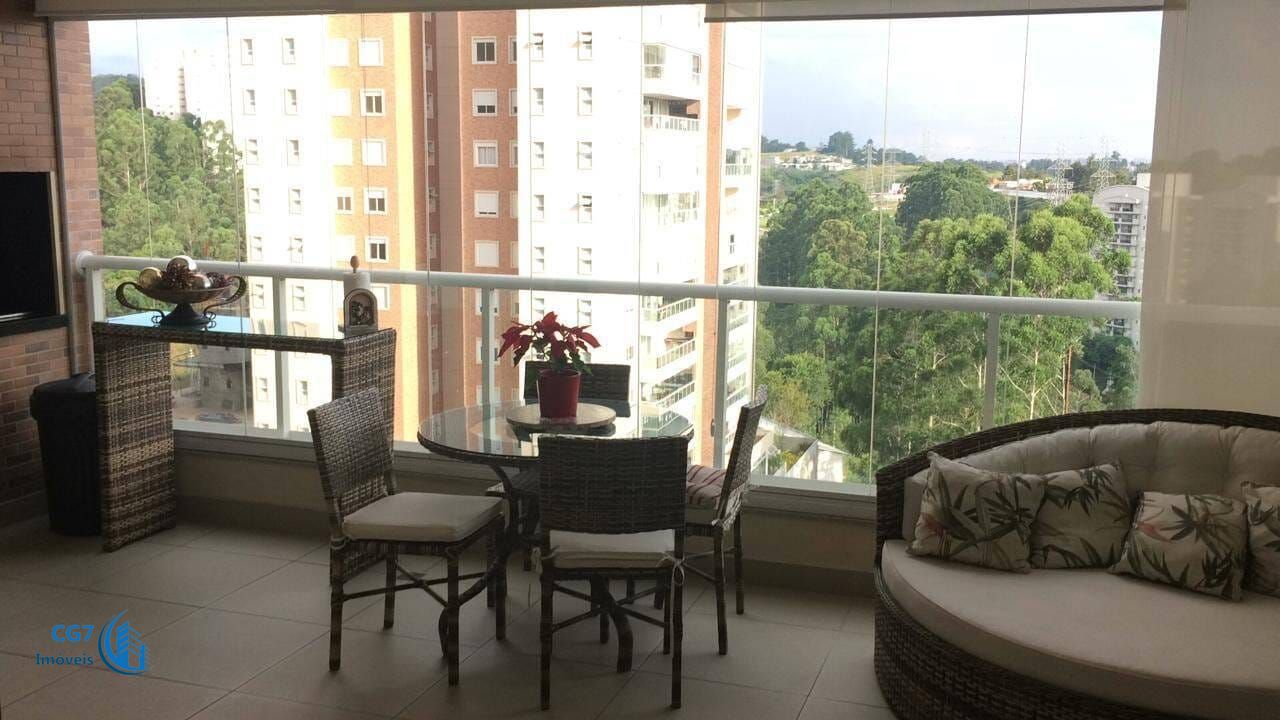 Apartamento à venda com 3 quartos, 228m² - Foto 1