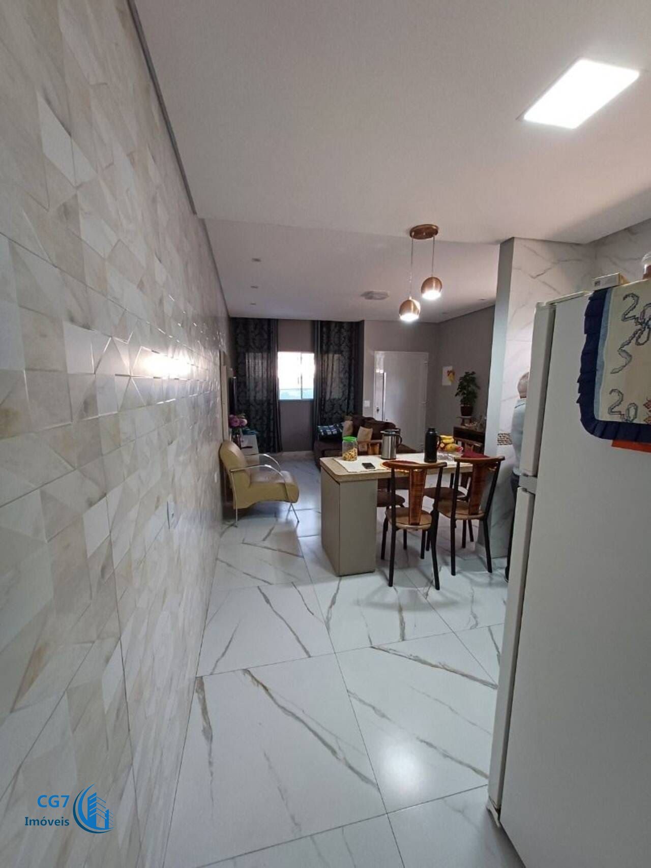 Casa à venda com 2 quartos, 74m² - Foto 5