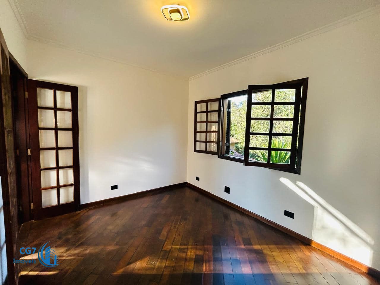 Sobrado à venda com 6 quartos, 284m² - Foto 9