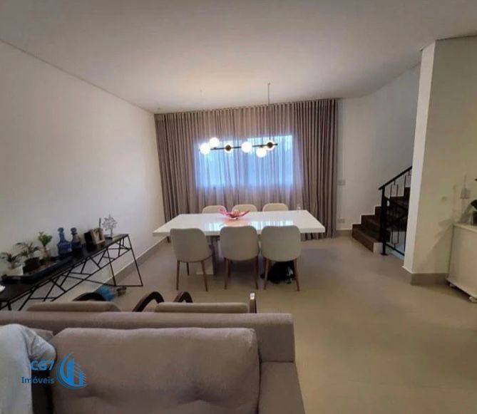 Casa de Condomínio à venda com 4 quartos, 220m² - Foto 1