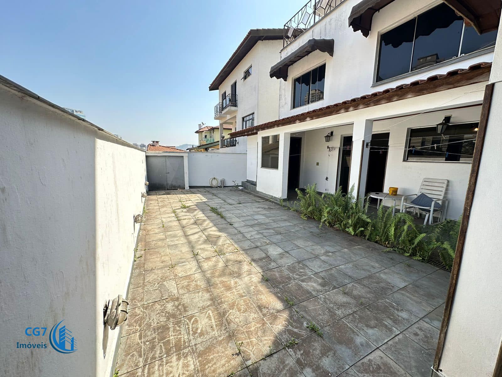 Sobrado à venda com 4 quartos, 316m² - Foto 14