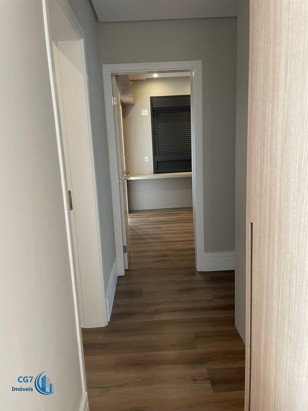 Apartamento à venda com 4 quartos, 281m² - Foto 14