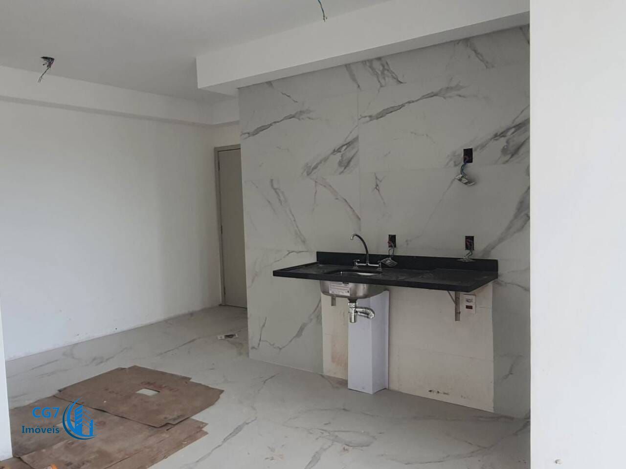 Apartamento à venda com 2 quartos, 57m² - Foto 2