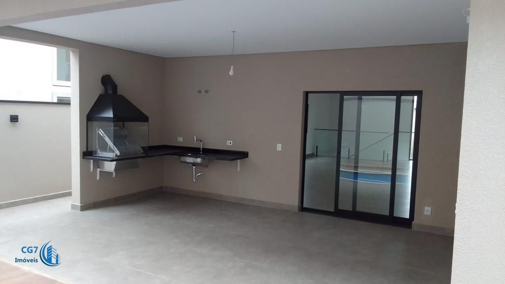 Casa de Condomínio à venda com 2 quartos, 220m² - Foto 1