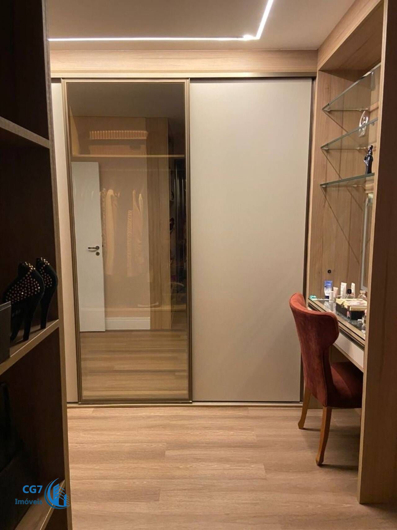 Apartamento à venda com 4 quartos, 338m² - Foto 11