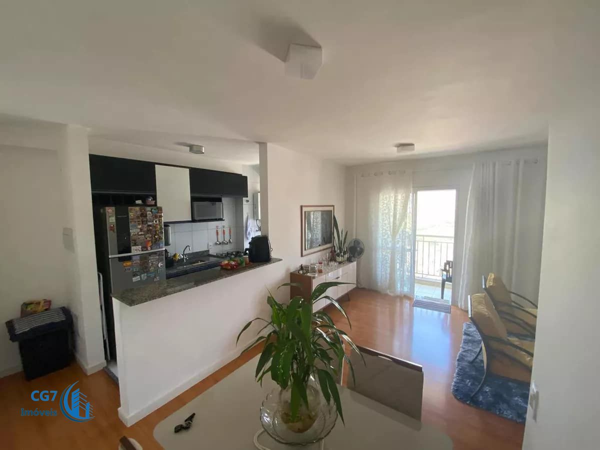 Apartamento à venda com 2 quartos, 69m² - Foto 1