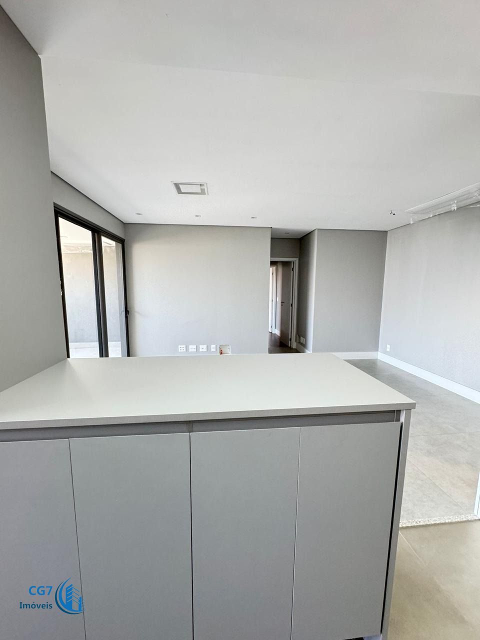 Apartamento à venda com 2 quartos, 95m² - Foto 6