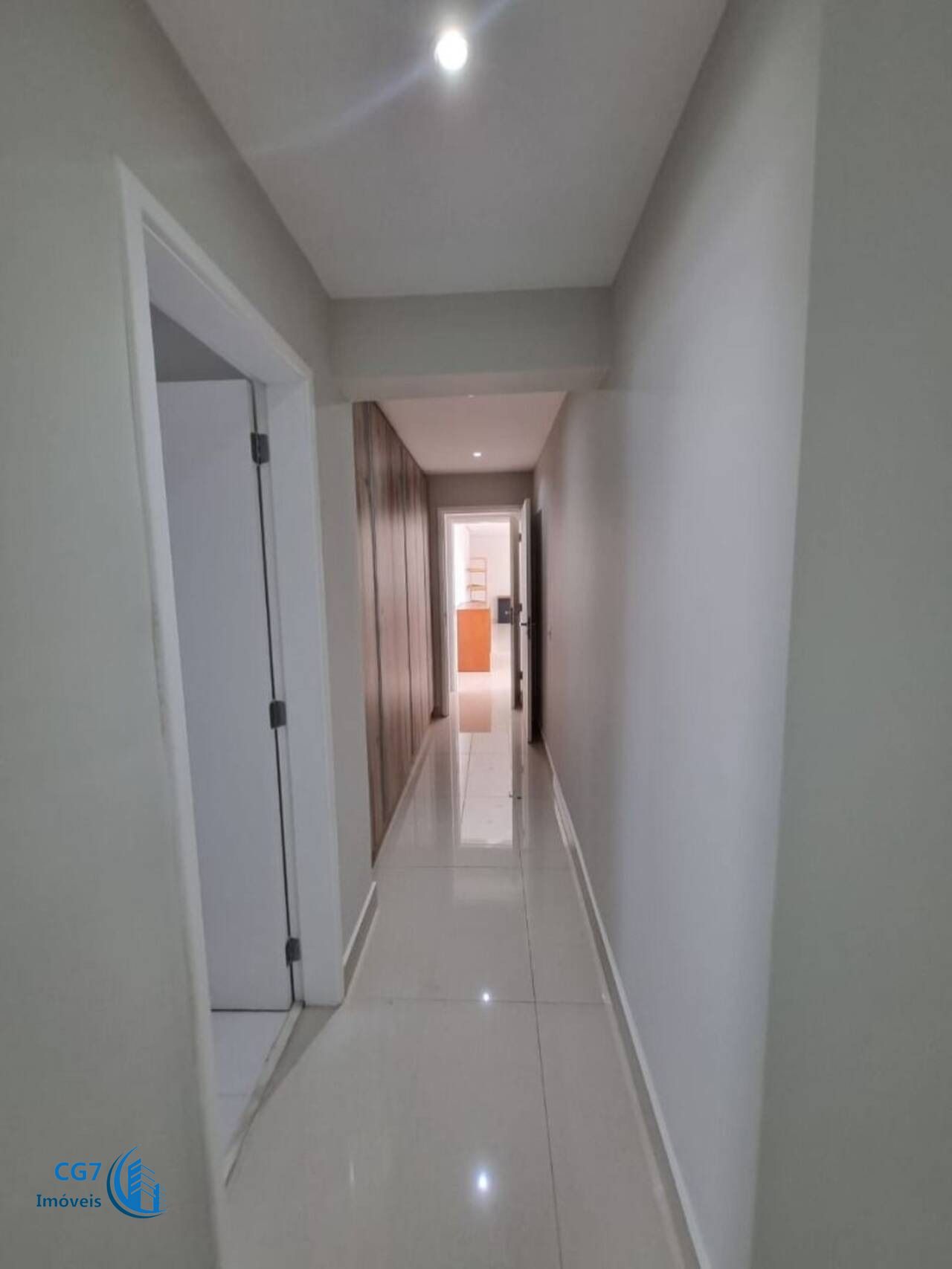 Apartamento à venda com 3 quartos, 169m² - Foto 6