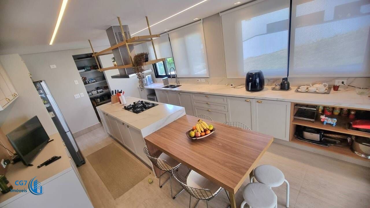 Sobrado à venda com 4 quartos, 440m² - Foto 3