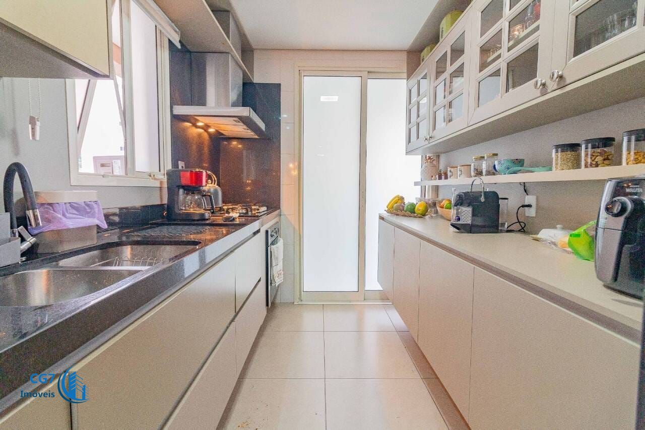 Apartamento à venda com 2 quartos, 136m² - Foto 6