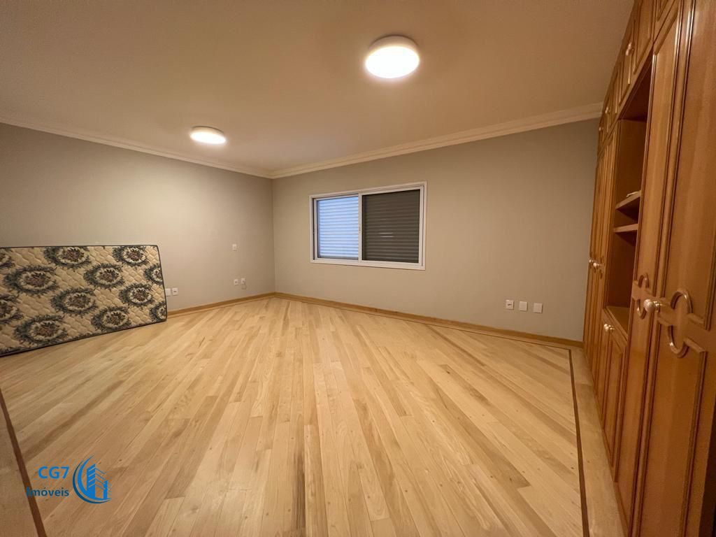 Casa de Condomínio para alugar com 4 quartos, 700m² - Foto 13