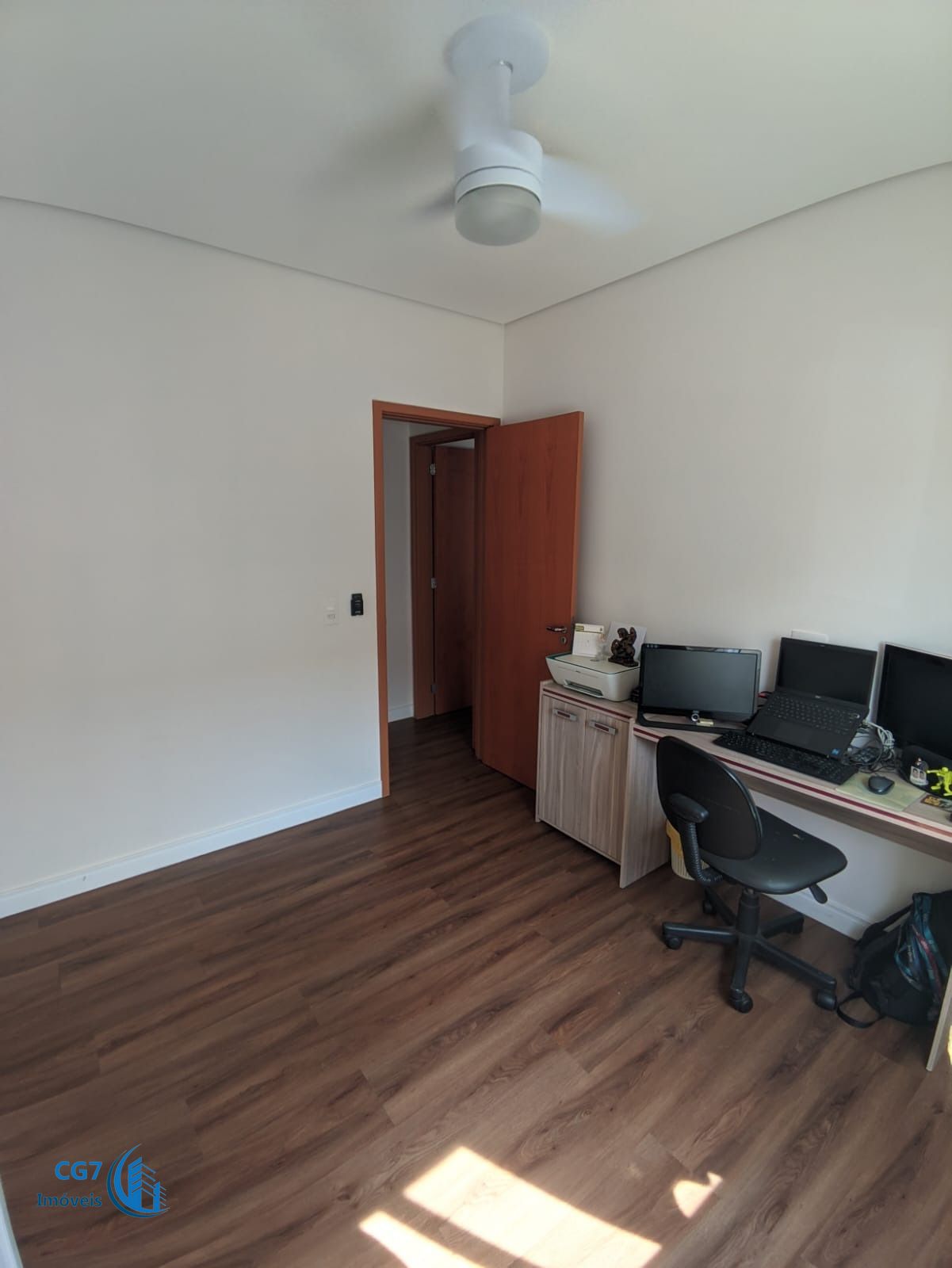 Apartamento à venda com 3 quartos, 76m² - Foto 9