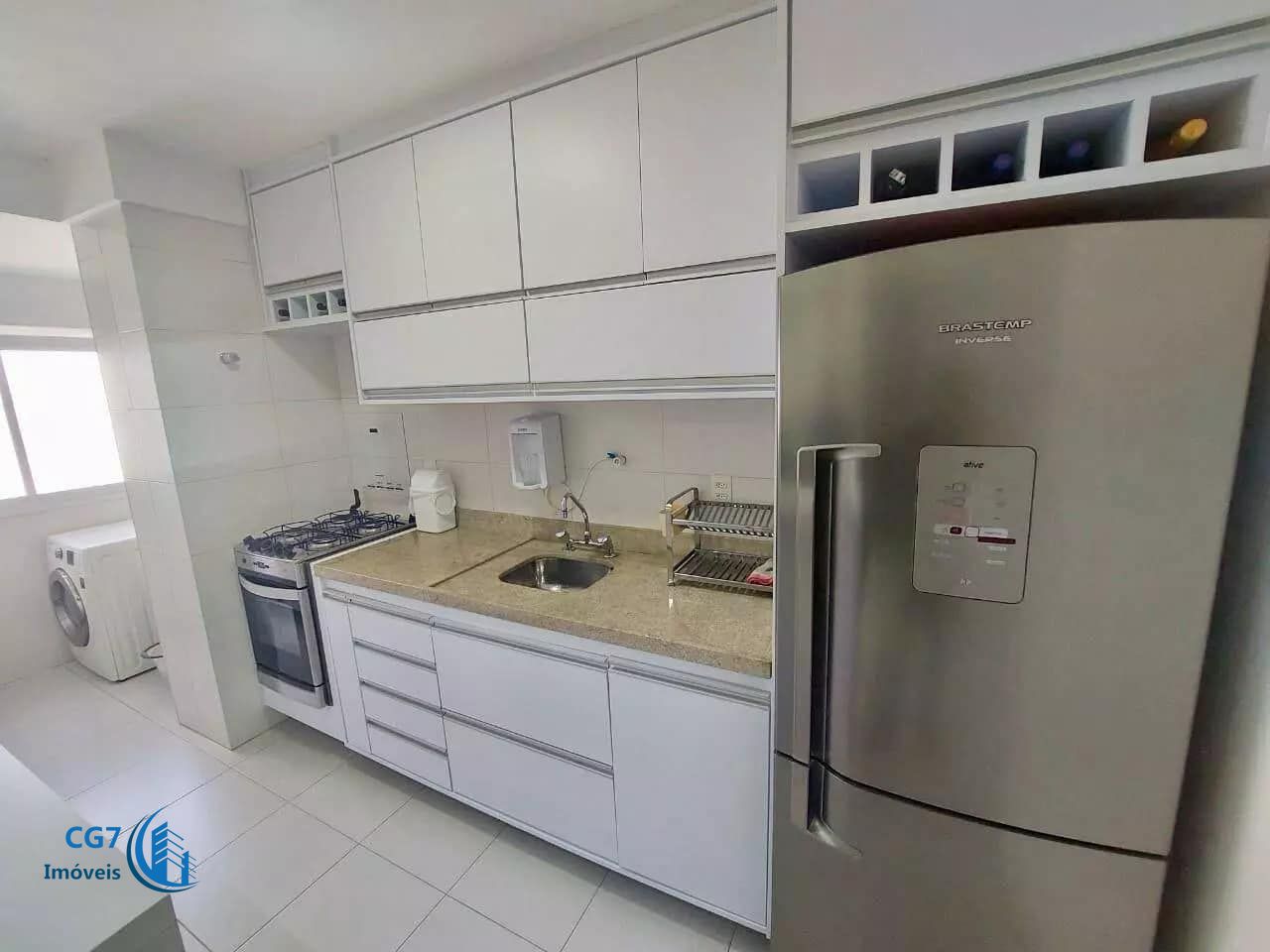 Apartamento à venda com 2 quartos, 66m² - Foto 5