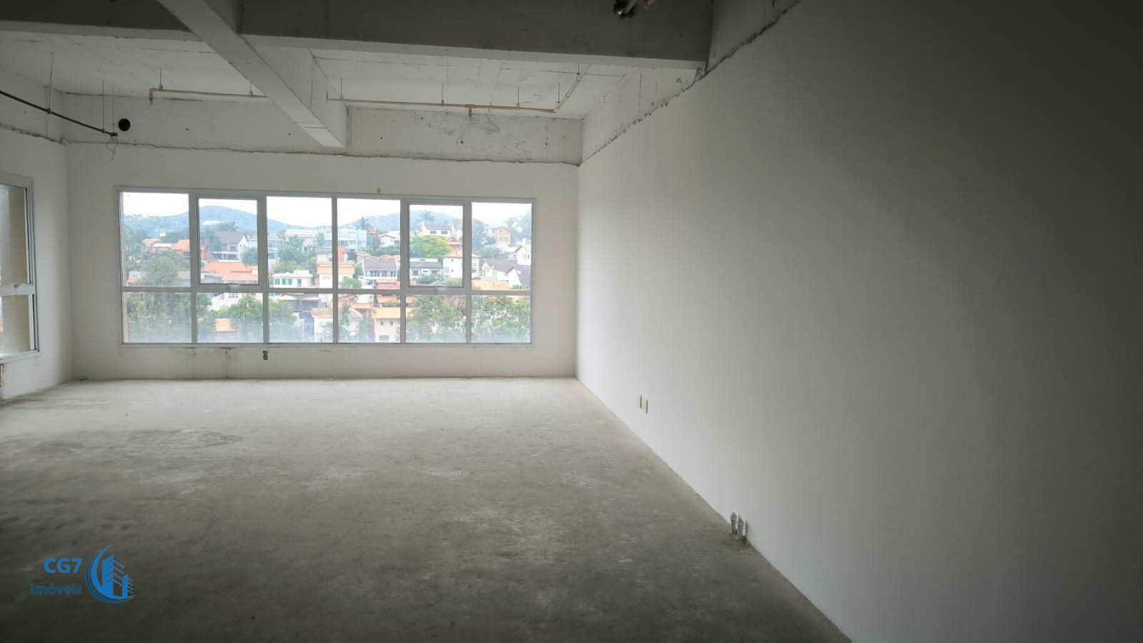 Conjunto Comercial-Sala à venda e aluguel com 1 quarto, 85m² - Foto 2