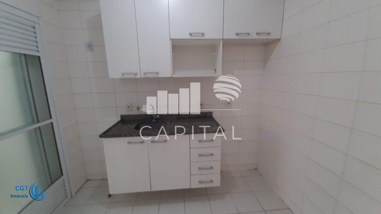 Apartamento para alugar com 3 quartos, 72m² - Foto 2