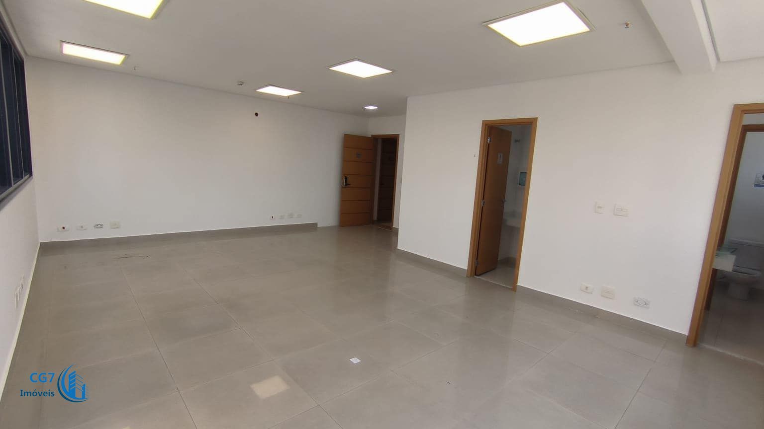 Conjunto Comercial-Sala para alugar com 1 quarto, 48m² - Foto 4