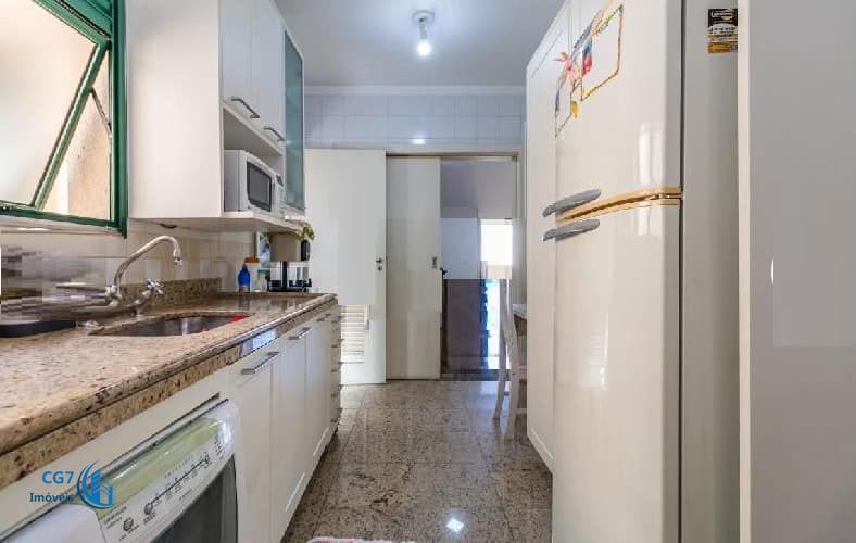 Apartamento à venda com 3 quartos, 101m² - Foto 2