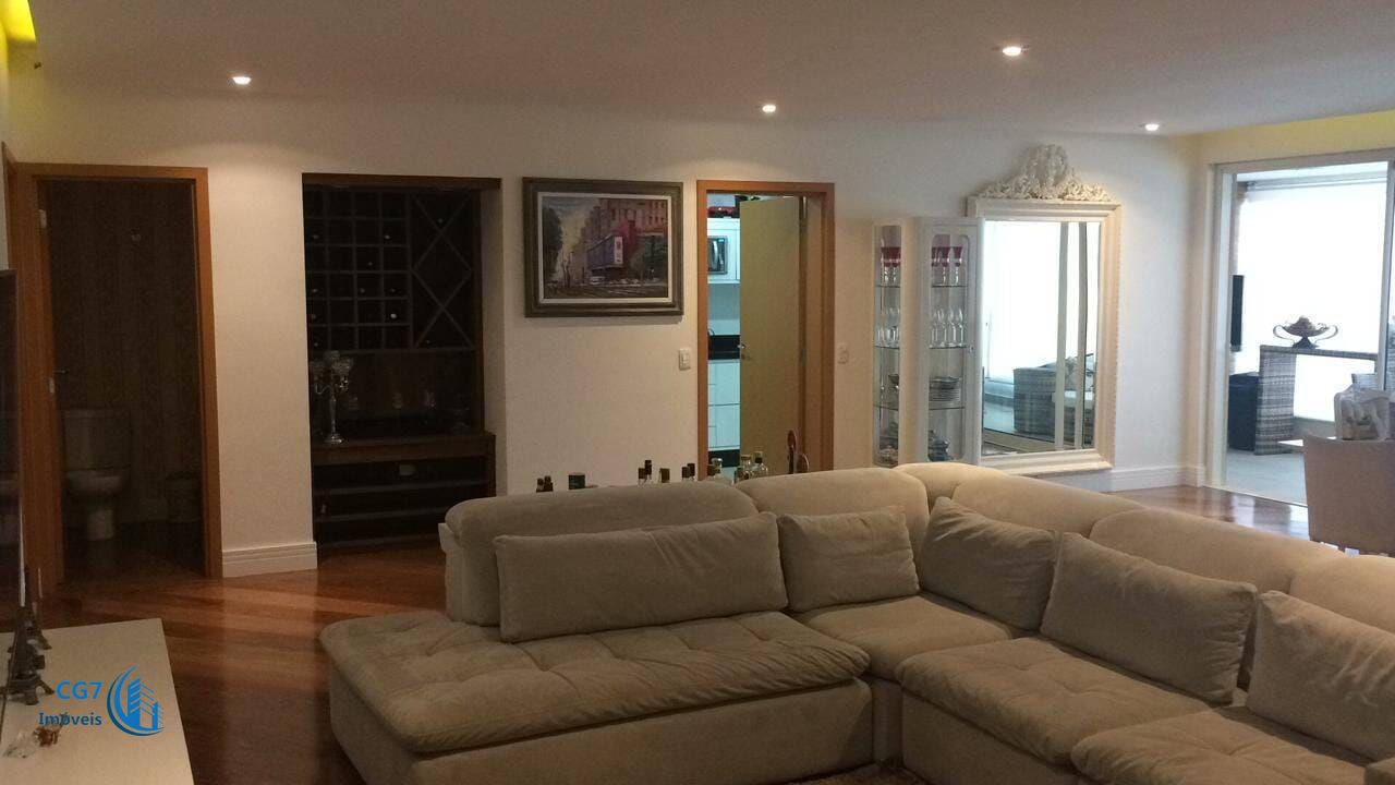 Apartamento à venda com 3 quartos, 228m² - Foto 6