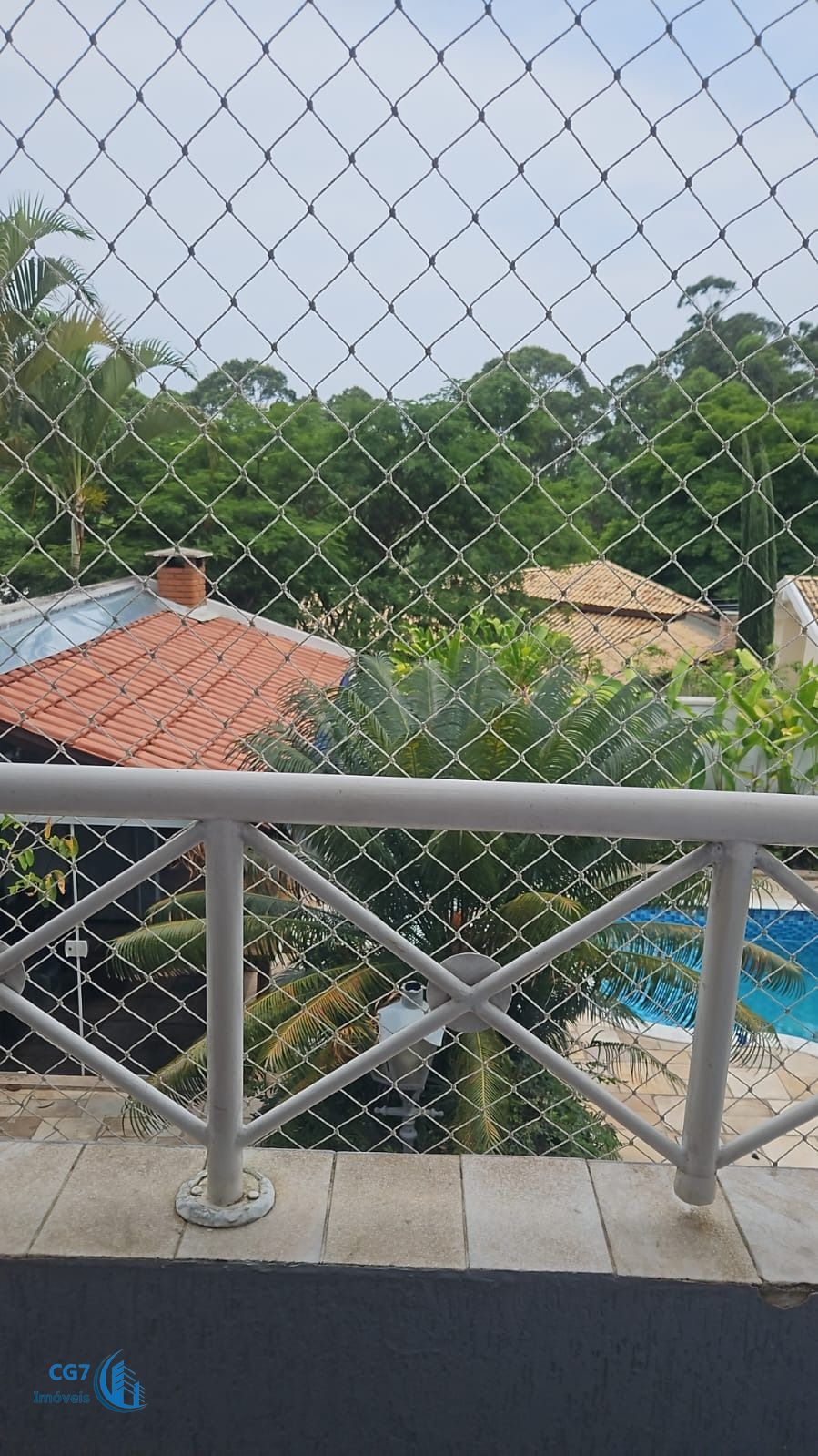 Sobrado à venda com 4 quartos, 304m² - Foto 2