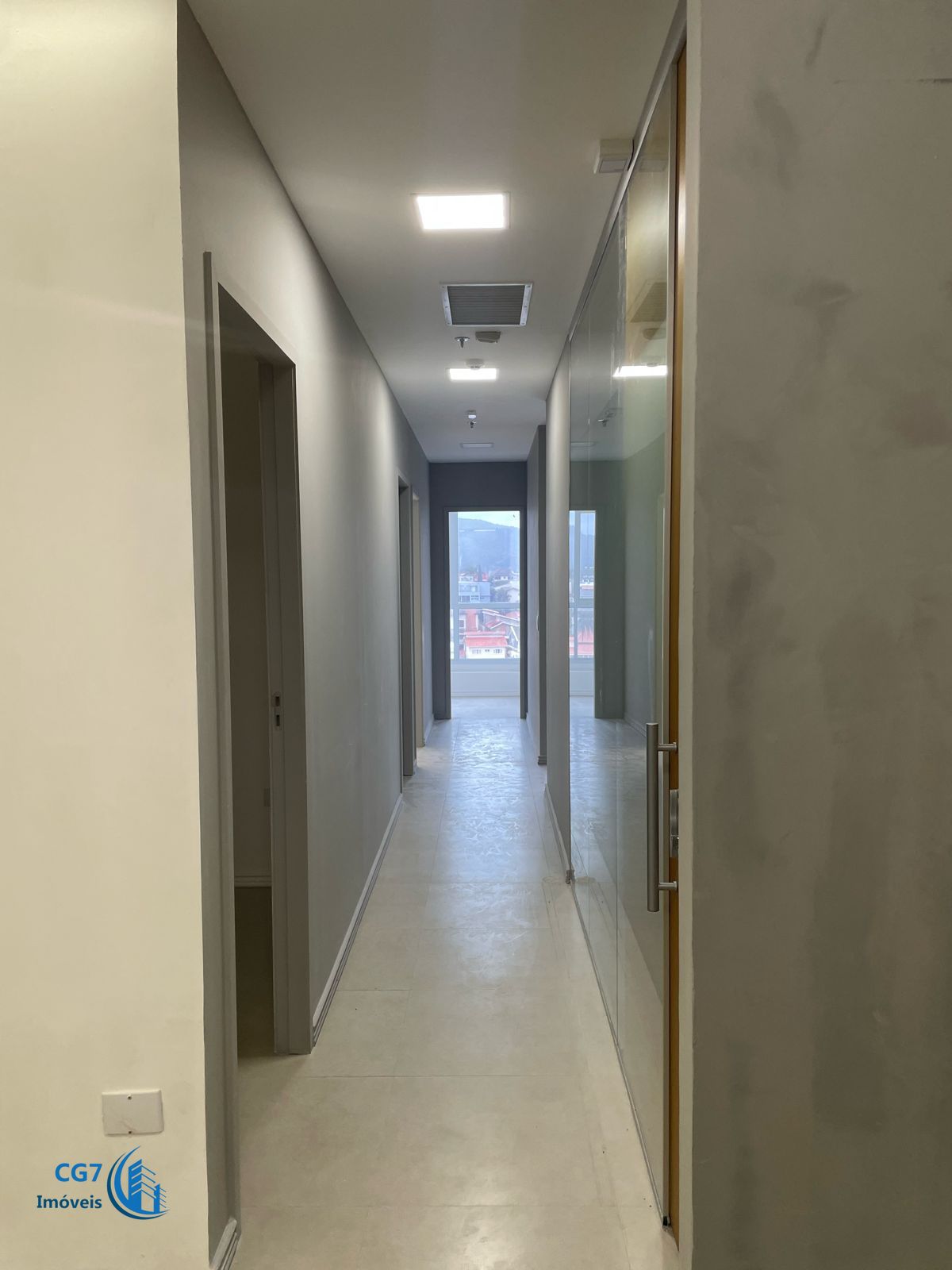 Conjunto Comercial-Sala à venda e aluguel com 1 quarto, 85m² - Foto 19