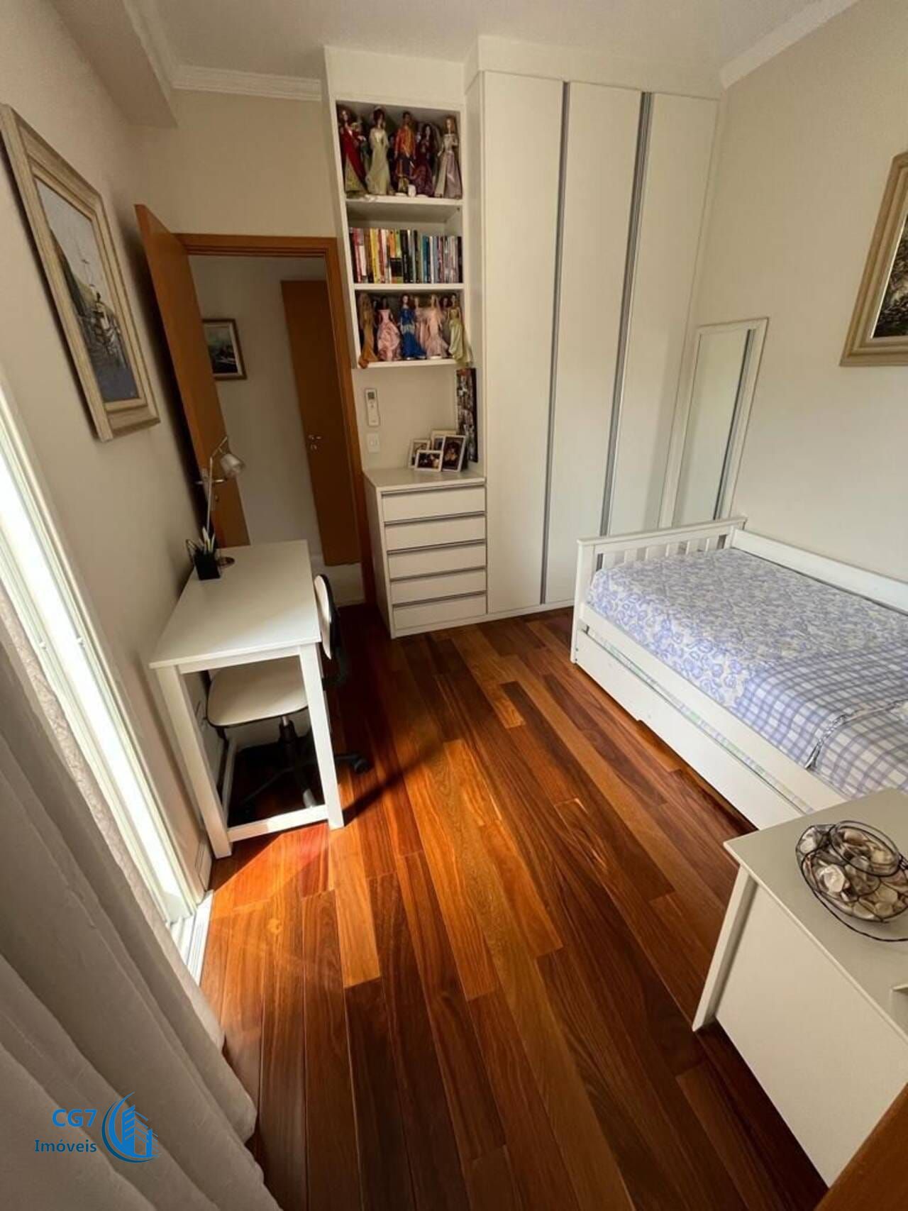 Apartamento à venda com 3 quartos, 116m² - Foto 9