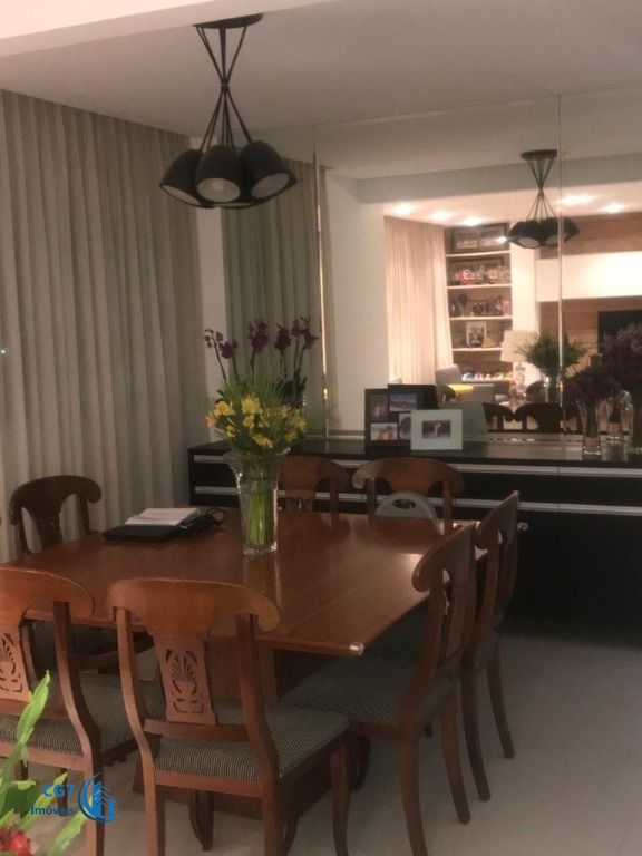 Apartamento à venda com 2 quartos, 121m² - Foto 3