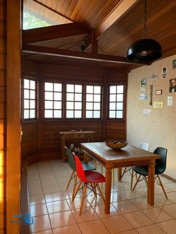 Casa de Condomínio à venda com 4 quartos, 250m² - Foto 8