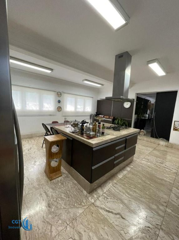 Casa de Condomínio à venda com 4 quartos, 750m² - Foto 13