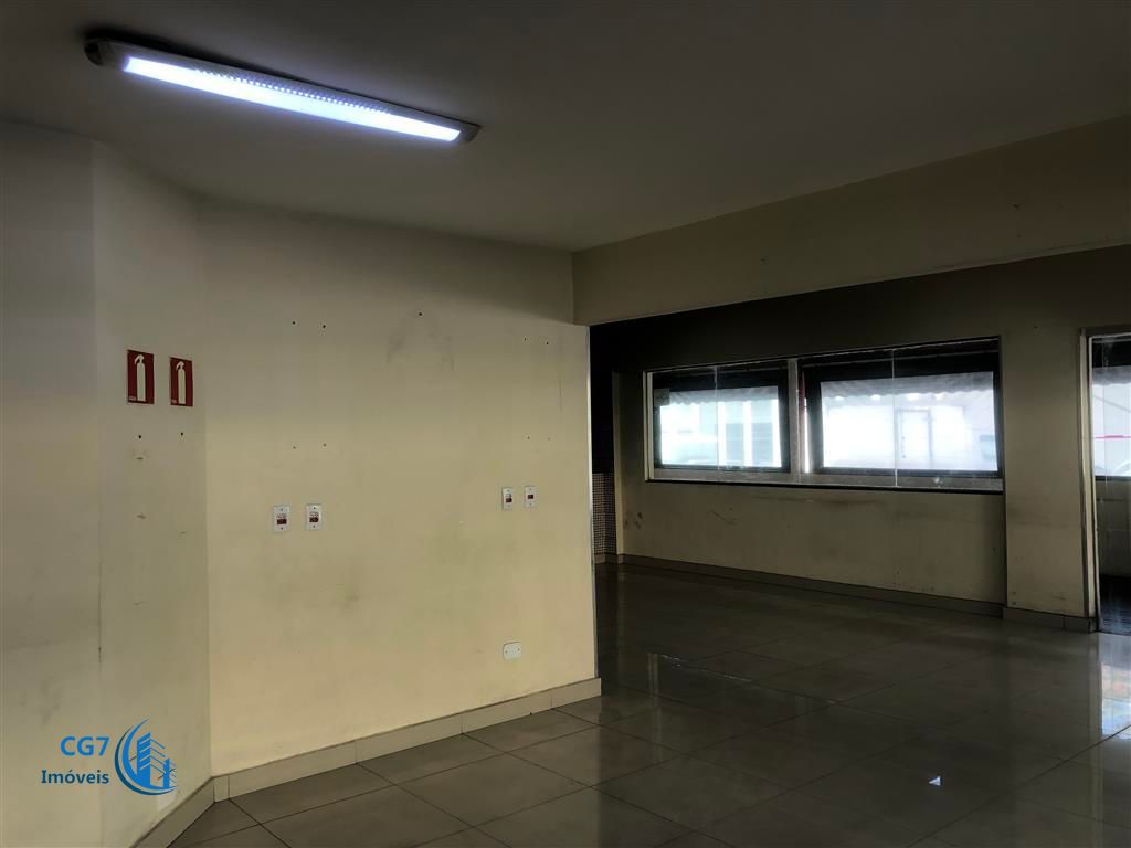 Loja-Salão para alugar com 1 quarto, 126m² - Foto 2