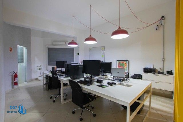 Prédio Inteiro à venda com 4 quartos, 350m² - Foto 1