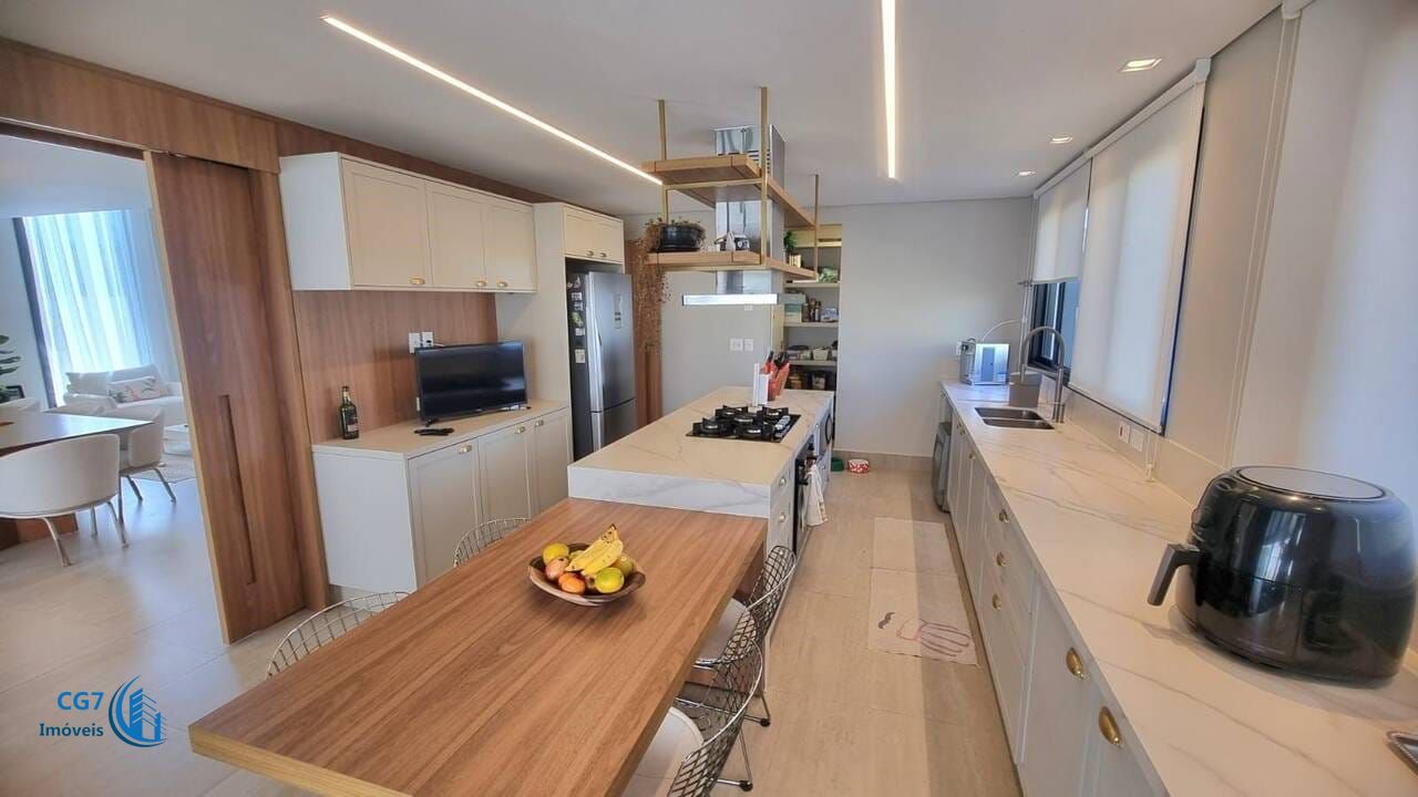 Sobrado à venda com 4 quartos, 440m² - Foto 4