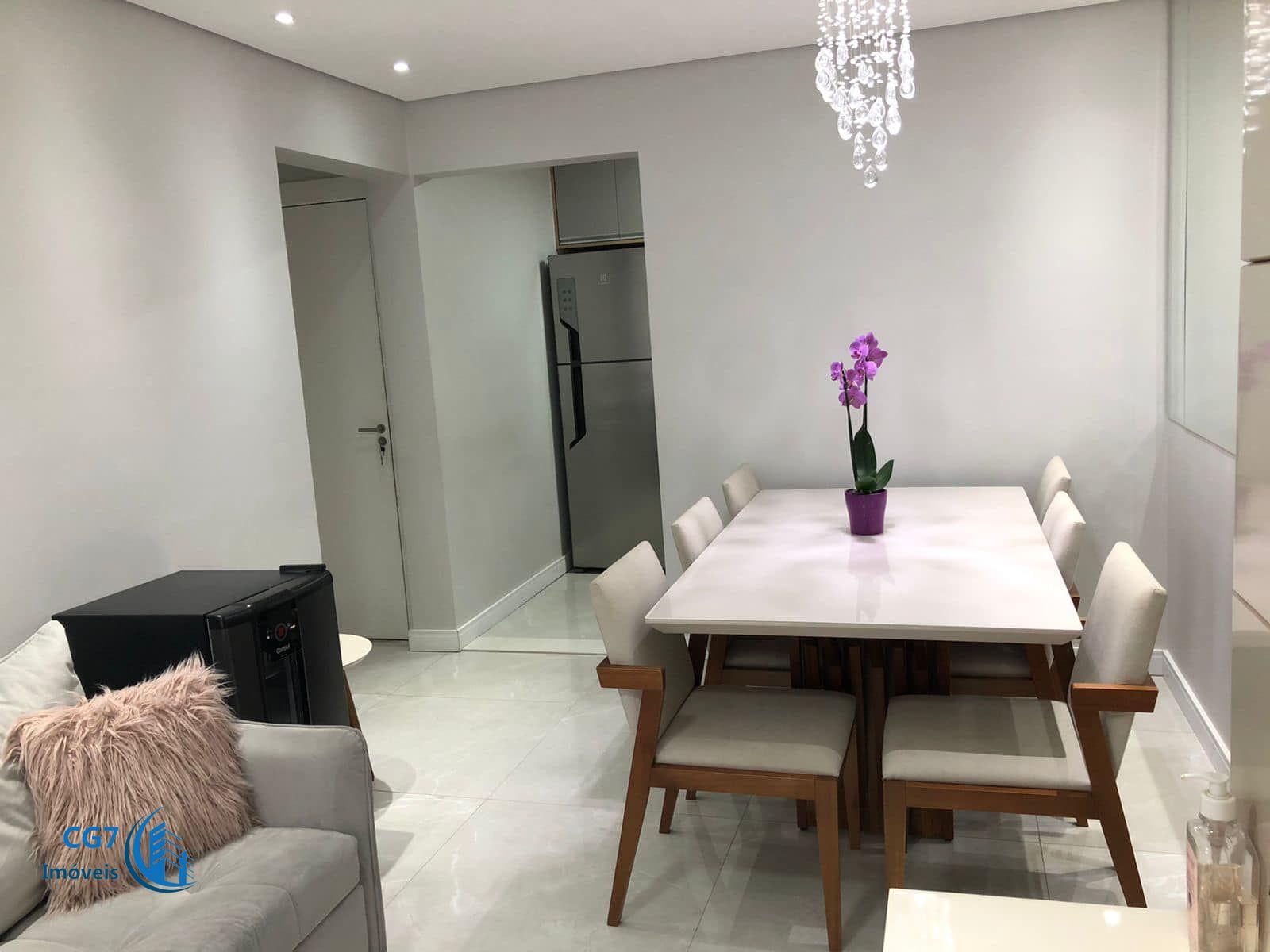 Apartamento à venda com 3 quartos, 71m² - Foto 2