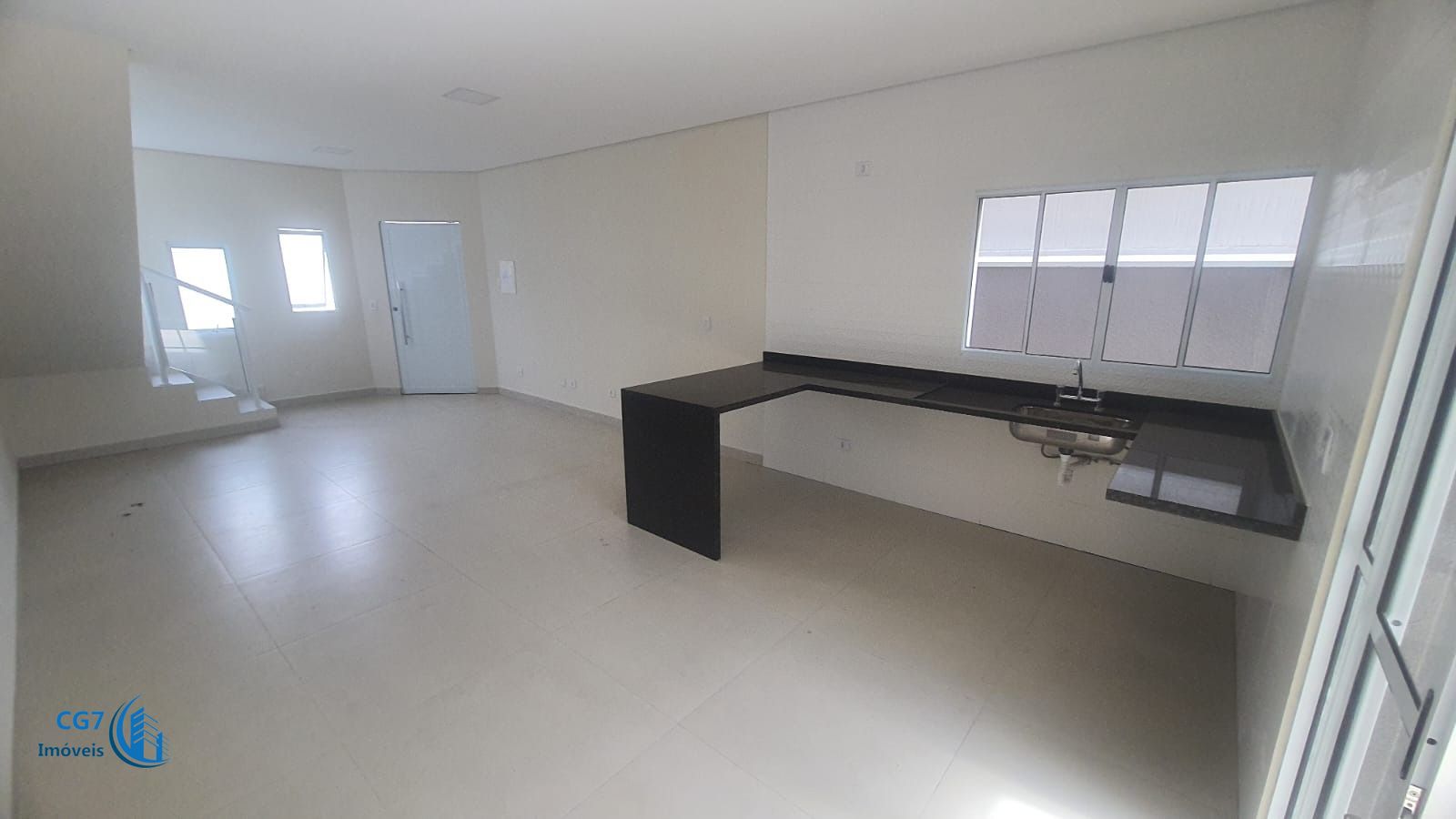 Sobrado à venda com 3 quartos, 135m² - Foto 2