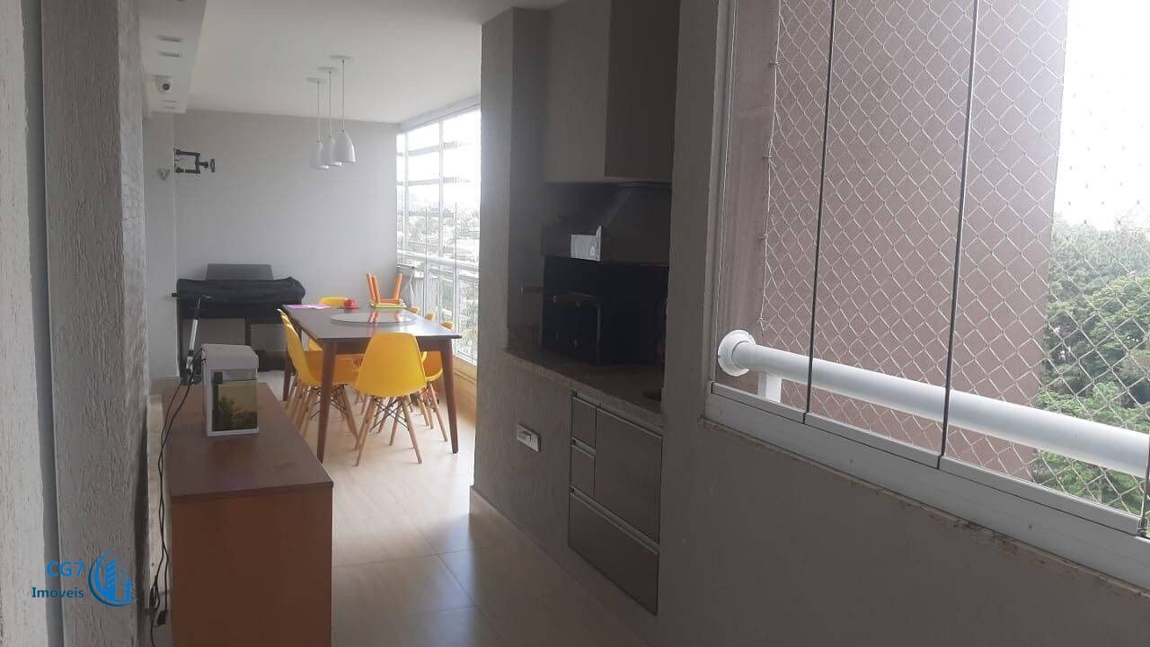 Apartamento à venda com 3 quartos, 155m² - Foto 2