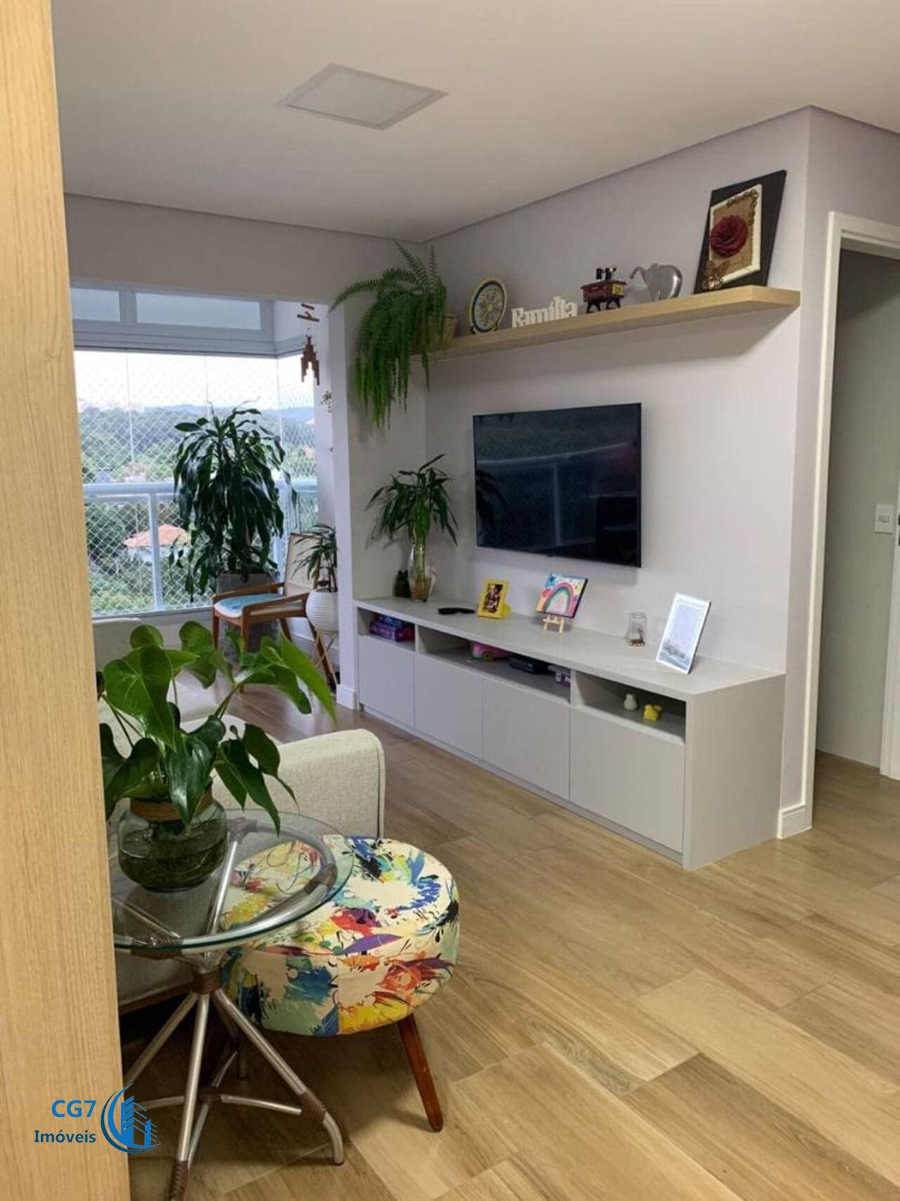 Apartamento à venda com 2 quartos, 67m² - Foto 4