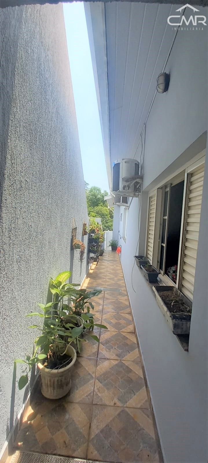 Casa à venda com 4 quartos, 340m² - Foto 45