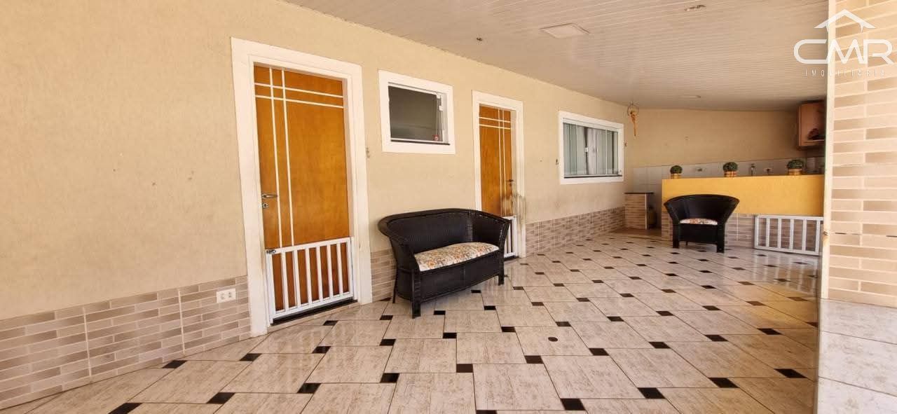 Casa com 3 Dormitórios à venda, 316 m² por R$ 570.000,00 Casa com 3 Dormitórios à venda, 316 m² por R$ 570.000,00