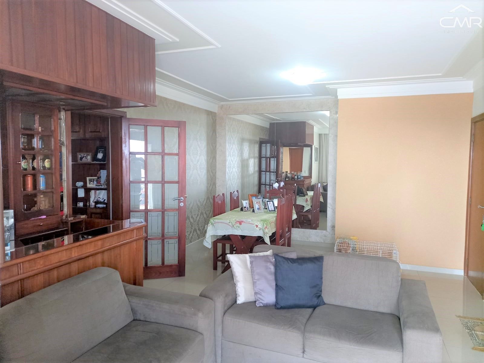 Apartamento à venda com 3 quartos, 124m² - Foto 3