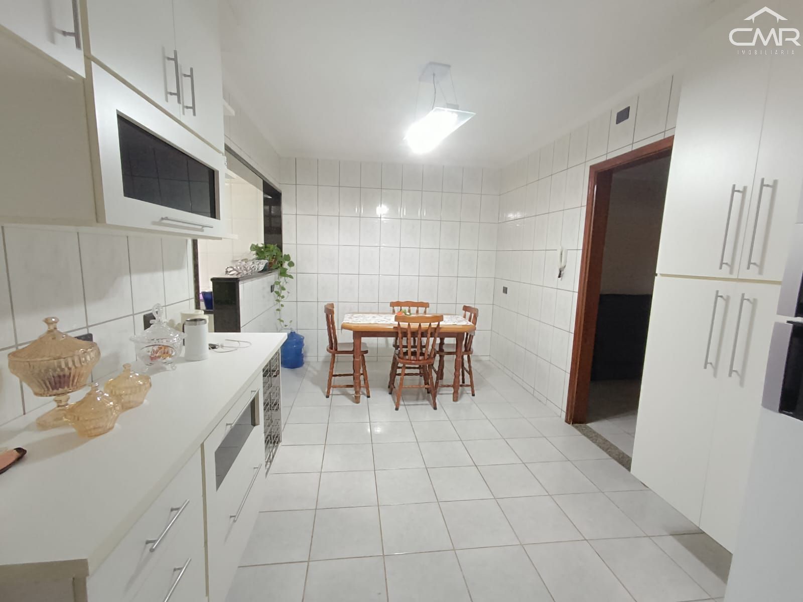 Casa à venda com 4 quartos, 180m² - Foto 17