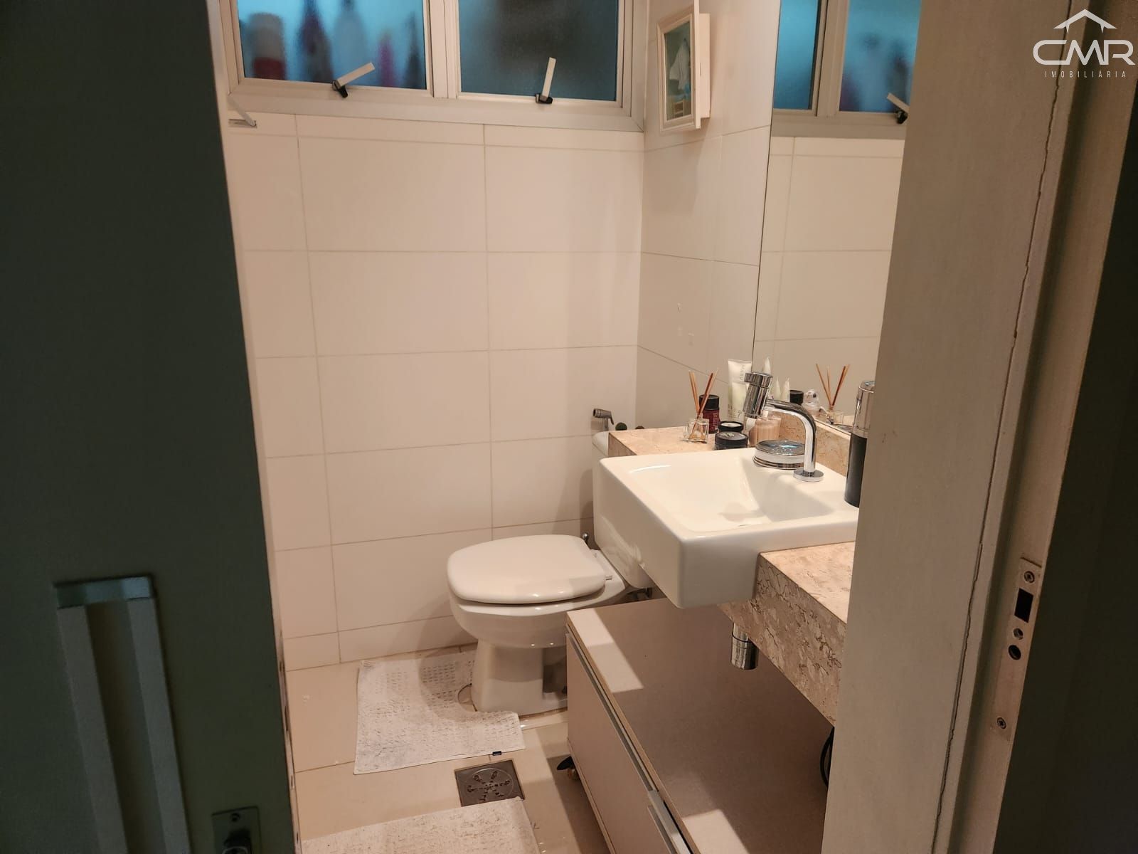 Apartamento à venda com 3 quartos, 75m² - Foto 11