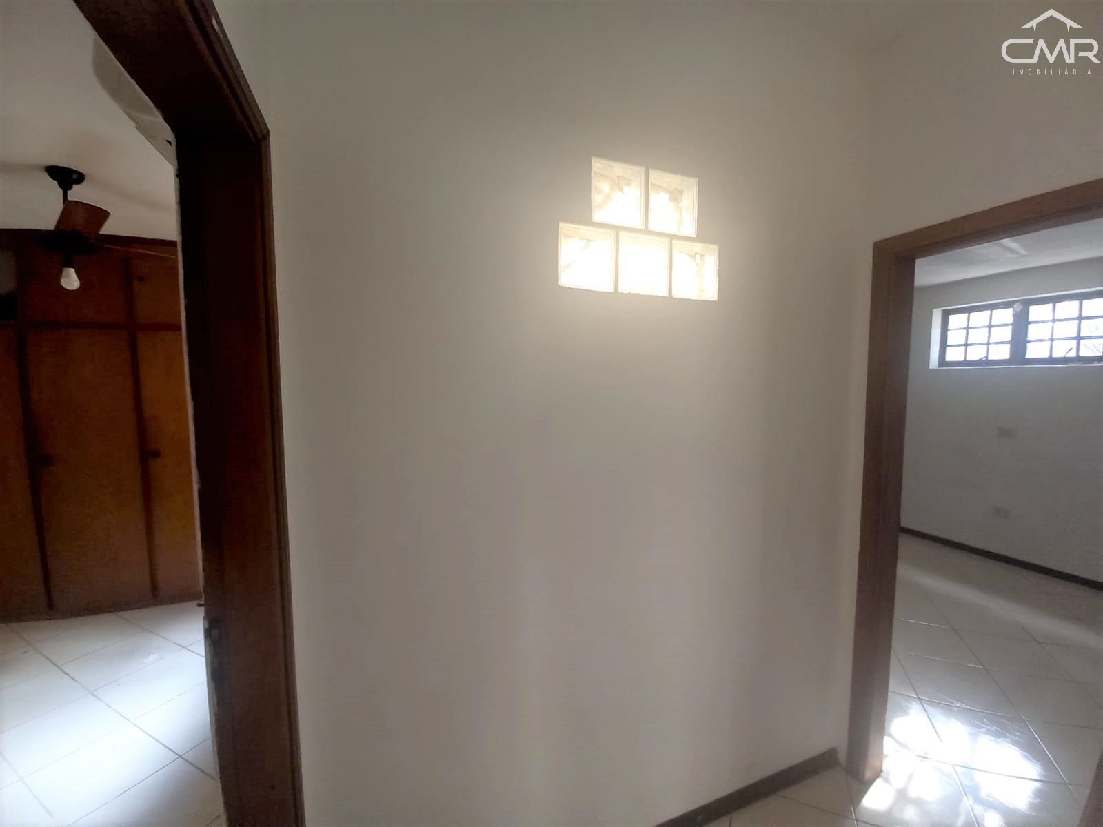 Casa à venda com 3 quartos, 180m² - Foto 6