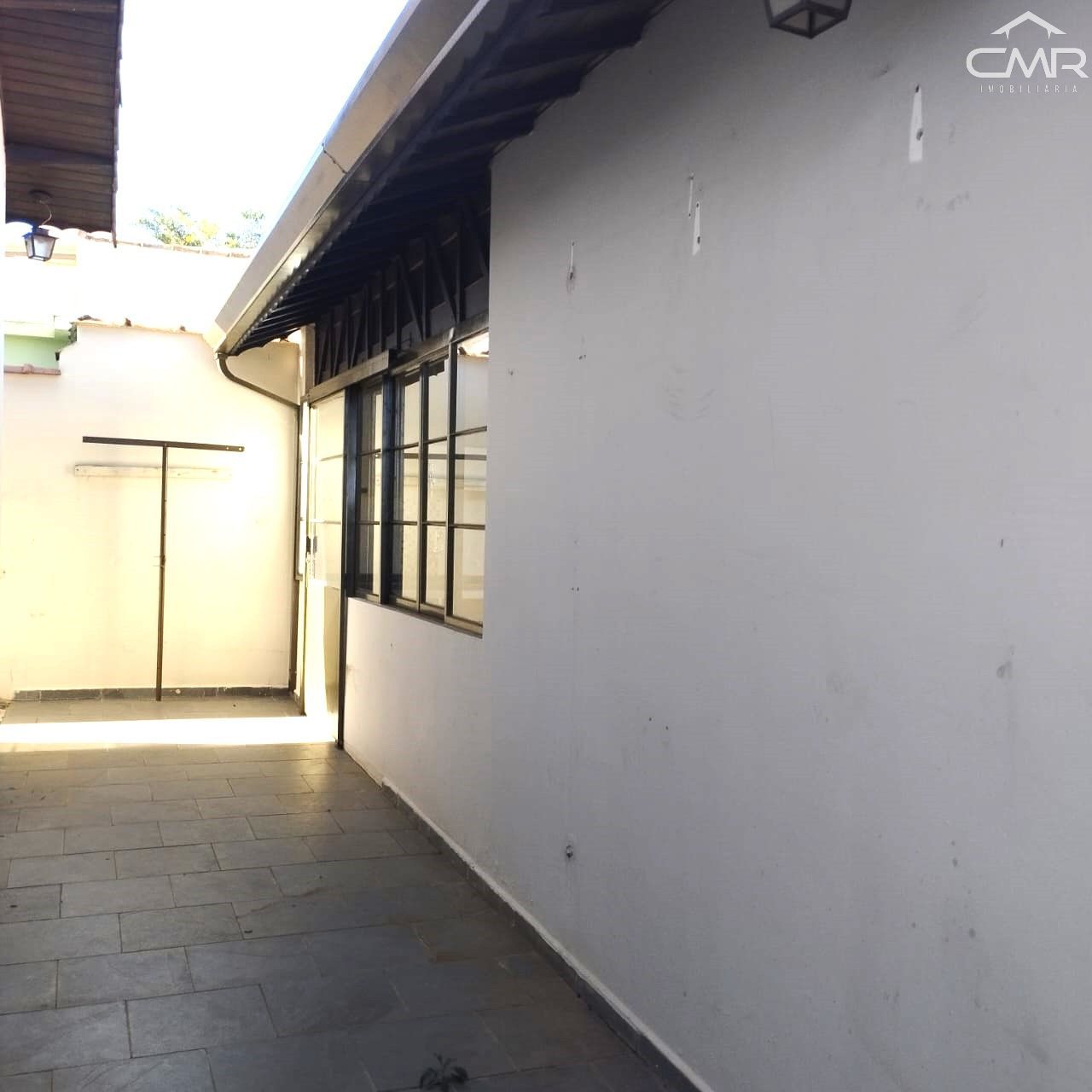 Casa à venda com 2 quartos, 180m² - Foto 26