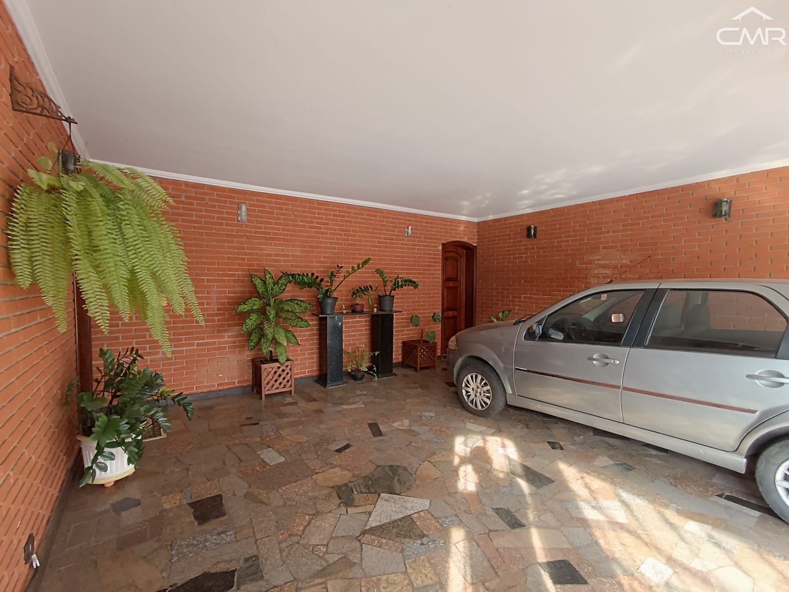 Casa, 3 quartos, 233 m² - Foto 1